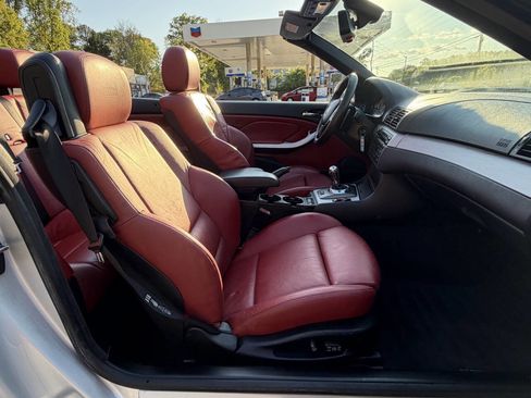 Used 2004 BMW M3 Convertible RWD image 7