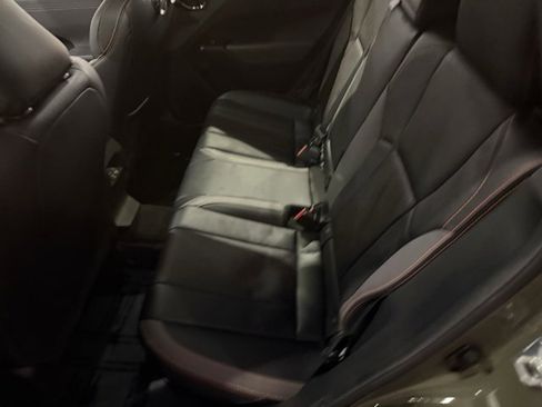 Used 2024 Subaru Crosstrek 2.5i Limited w/ Crosstrek Mirror Package image 30