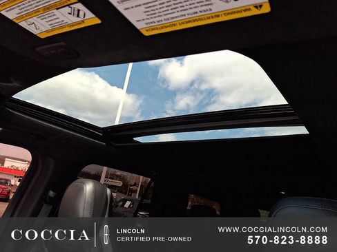 Certified 2020 Lincoln Navigator Reserve w/ Equipment Group 208A Reserve image 15