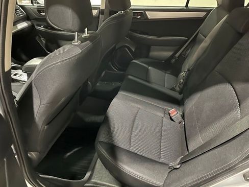 Used 2016 Subaru Outback 2.5i Premium AWD/4WD image 22