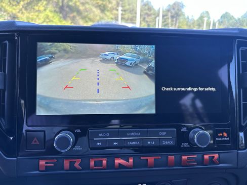 New 2025 Nissan Frontier PRO-4X w/ Interior Protection Package image 4