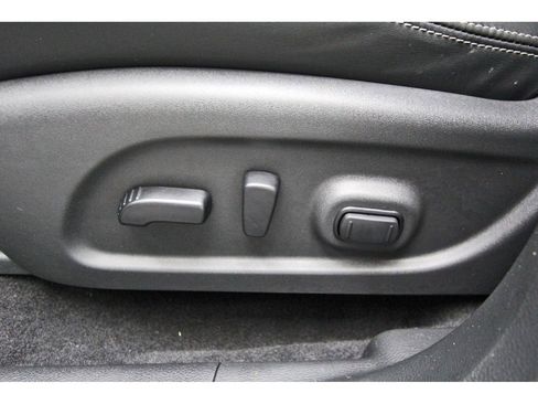 Used 2024 Nissan Murano SV FWD image 27