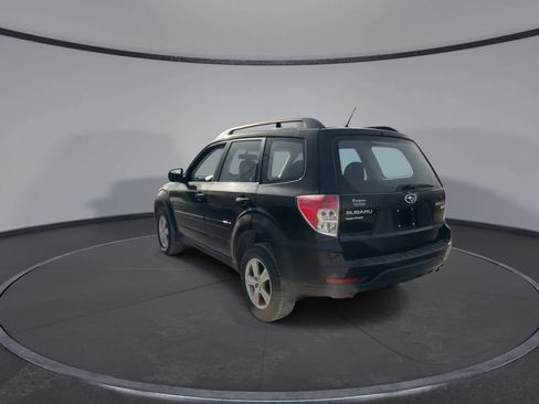 Used 2011 Subaru Forester 2.5X w/ Alloy Wheel Value Pkg image 6