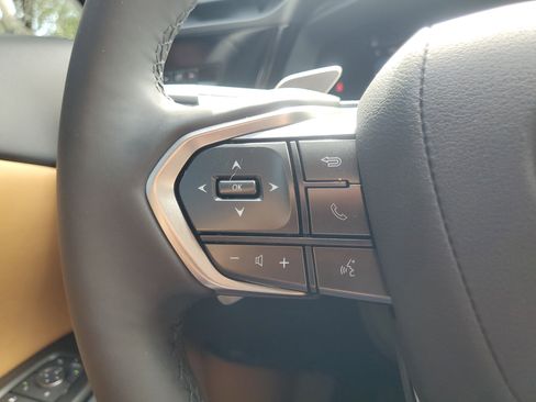 Used 2024 Lexus RZ 300e Premium w/ Accessory Package (Z1) image 22