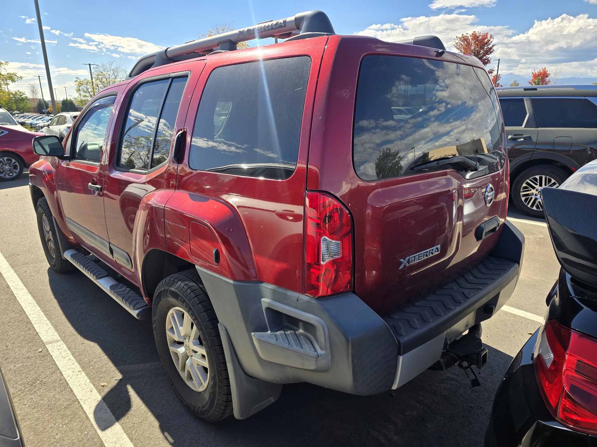 Used 2015 Nissan Xterra S w/ Value Package AWD/4WD image 2