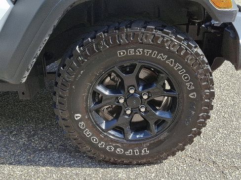Certified 2023 Jeep Wrangler Unlimited Sport AWD/4WD image 9