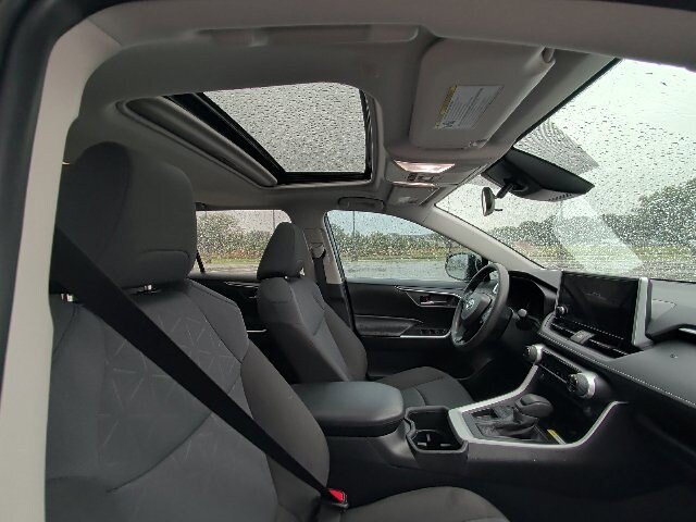 Certified 2024 Toyota RAV4 XLE w/ Convenience Package FWD image 4