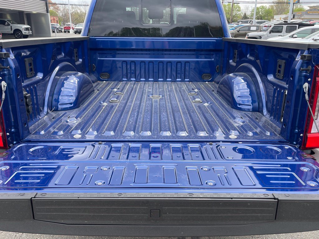 New 2026 Ford F250 Platinum w/ Tremor Off-Road Package AWD/4WD image 22