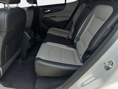 Used 2020 Chevrolet Equinox Premier FWD image 11