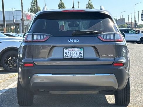 Used 2019 Jeep Cherokee Limited FWD image 7