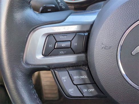 Certified 2020 Ford Mustang Convertible w/ Equipment Group 101A image 23