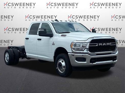 New 2024 RAM 3500 Tradesman w/ Chrome Appearance Group RWD image 1