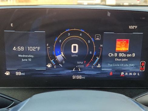 Used 2025 Chevrolet Traverse LT w/ Driver Confidence Package FWD image 23