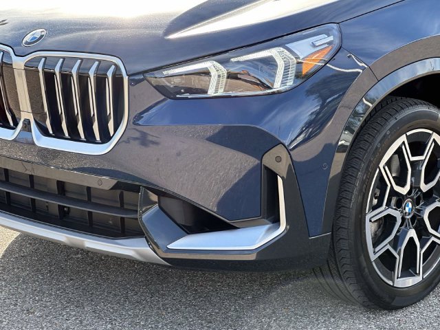 Used 2026 BMW X1 xDrive28i AWD/4WD image 11