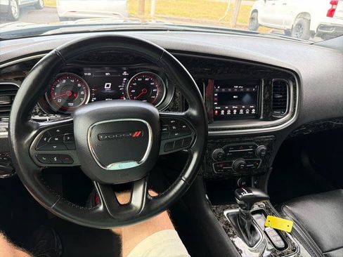 Used 2022 Dodge Charger SXT w/ Leather Interior Group RWD image 21
