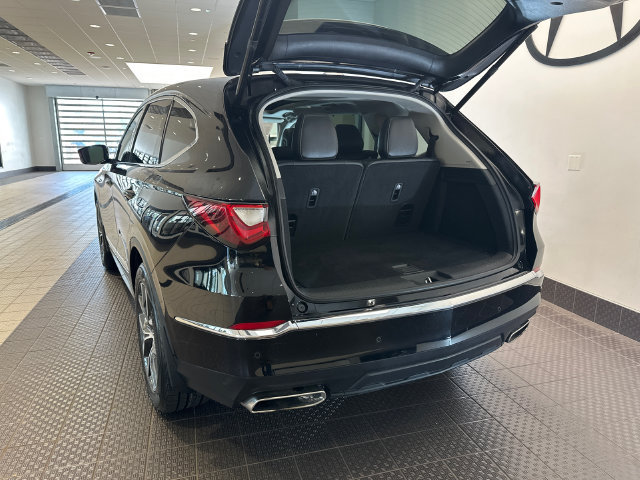 Certified 2024 Acura MDX w/ Technology Package AWD/4WD image 7