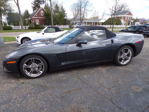 Used 2013 Chevrolet Corvette Convertible image 8