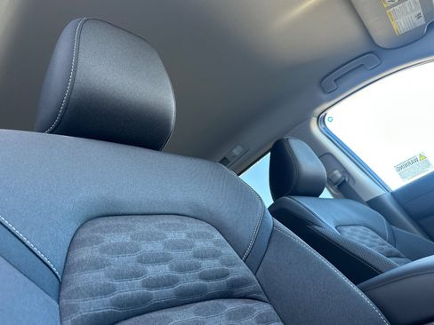 New 2025 Nissan Pathfinder SV image 15