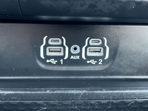 Used 2020 RAM 1500 Laramie w/ Sport Appearance Package image 29