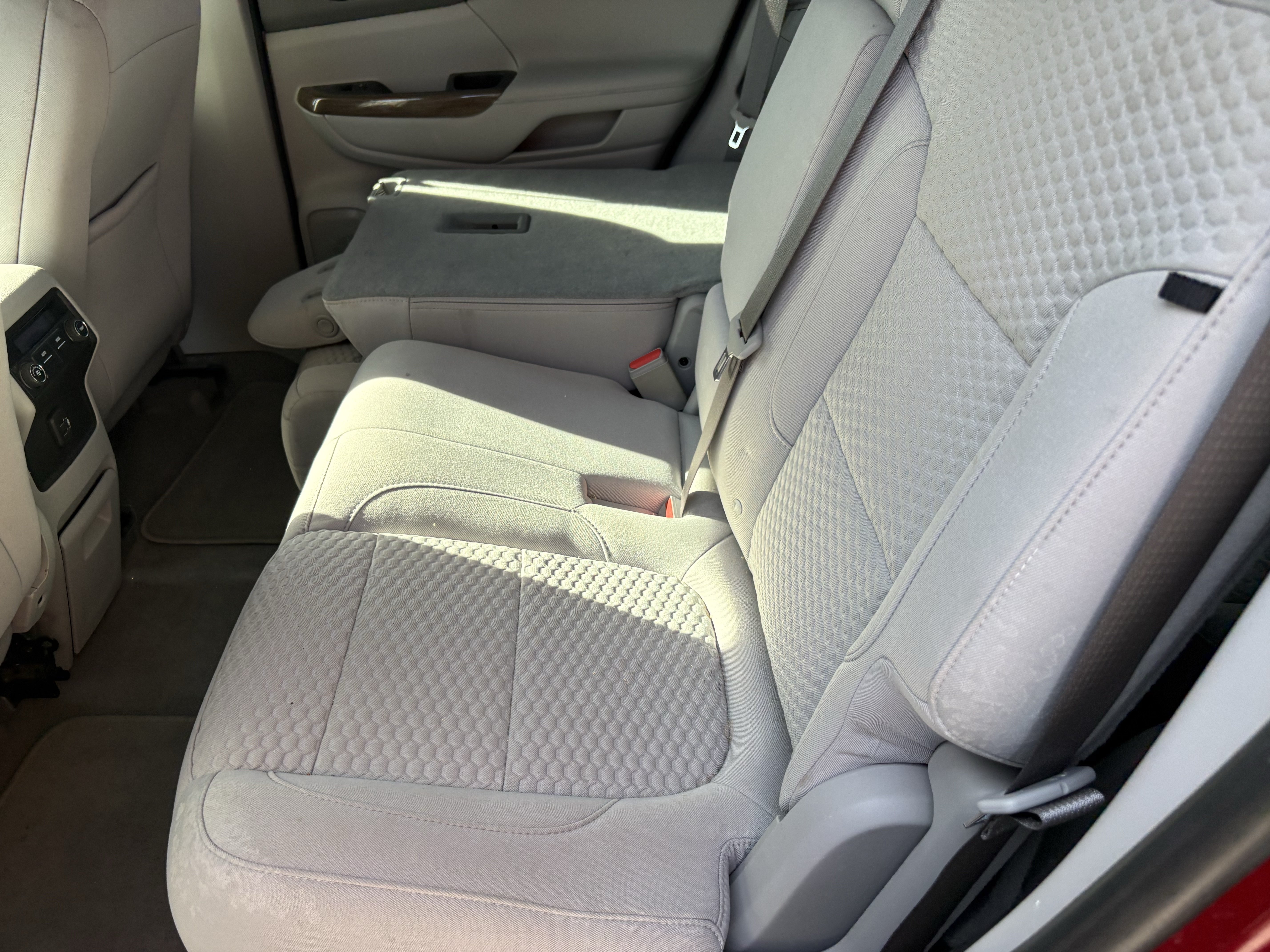 Used 2019 GMC Acadia SLE FWD image 9