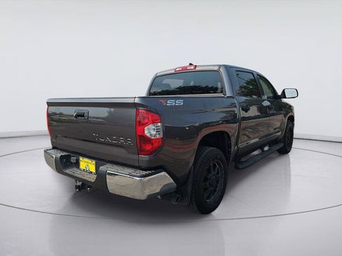 Used 2020 Toyota Tundra SR5 w/ SR5 Upgrade Package RWD image 5