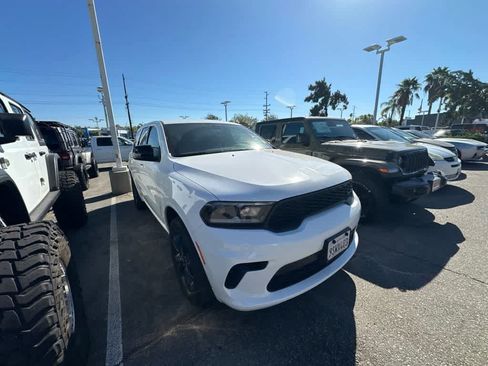 Used 2025 Dodge Durango GT AWD/4WD image 2
