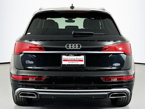 Used 2022 Audi Q5 2.0T Premium Plus w/ Premium Plus Package image 3