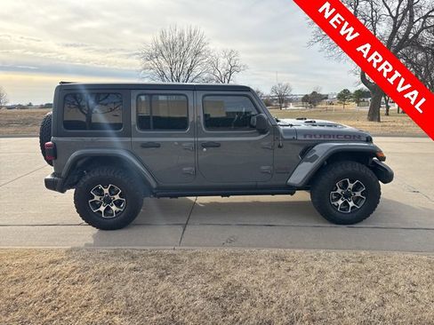 Used 2021 Jeep Wrangler Unlimited Rubicon image 2
