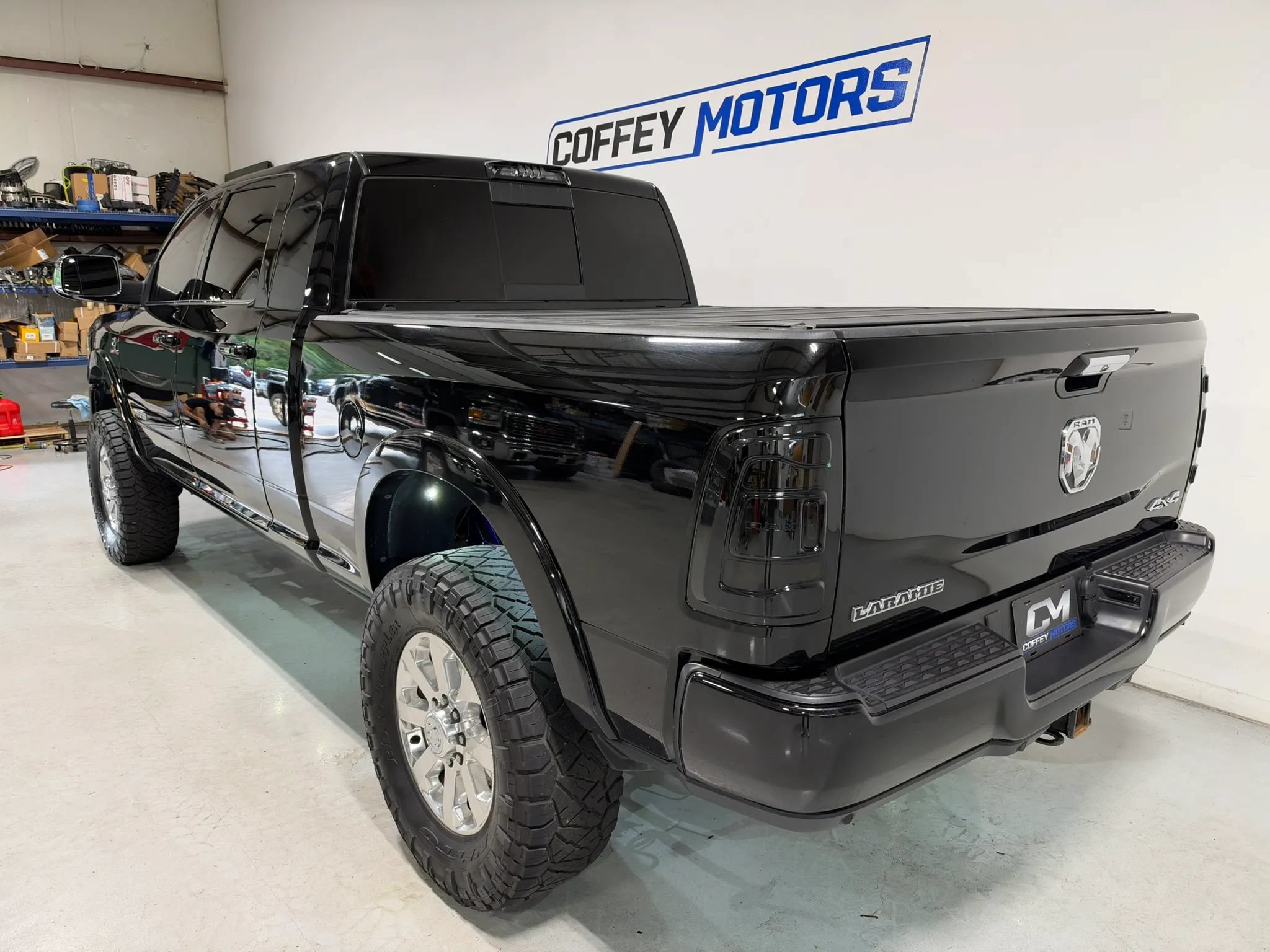 Used 2022 RAM 2500 Laramie AWD/4WD image 4