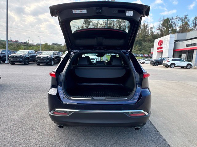 Used 2021 Toyota Venza Limited w/ Advanced Technology Package AWD/4WD image 17
