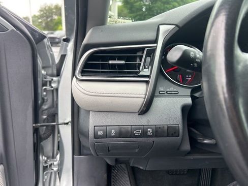 Used 2024 Toyota Camry XSE FWD image 26