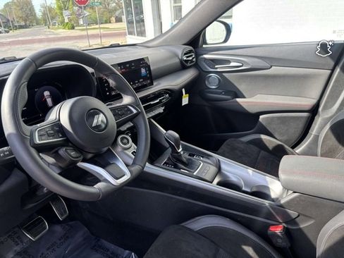 Used 2024 Dodge Hornet GT Plus image 13