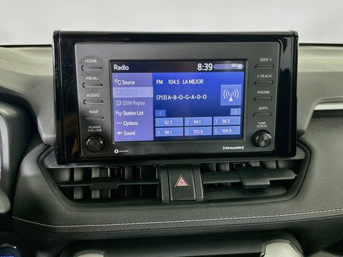 Used 2022 Toyota RAV4 XLE w/ Convenience Package AWD/4WD image 16