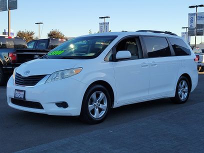 Used 2012 Toyota Sienna LE