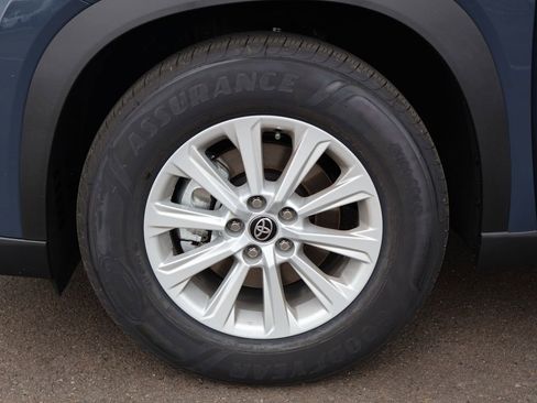 New 2026 Toyota Grand Highlander XLE AWD/4WD image 40