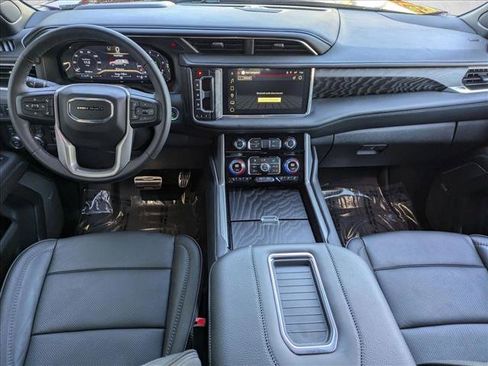 Used 2024 GMC Yukon Denali w/ Max Trailering Package image 17