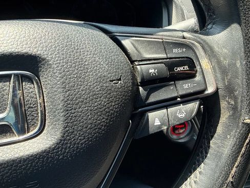 Used 2022 Honda Accord Sport image 16