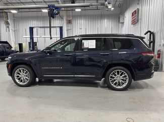 Used 2024 Jeep Grand Cherokee L Summit w/ Rear Seat Video Group I video 2