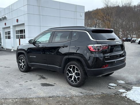 Certified 2024 Jeep Compass Limited image 6