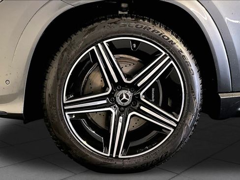 New 2026 Mercedes-Benz GLE 450 4MATIC image 17