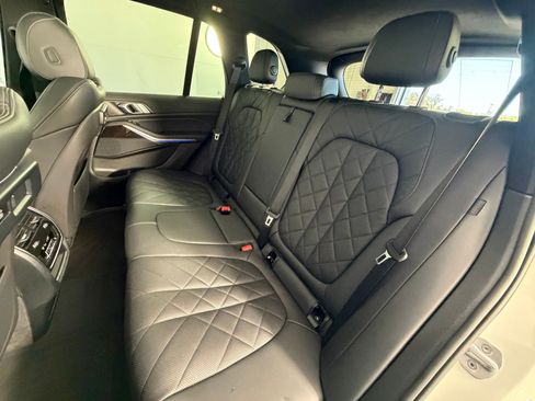 Used 2023 BMW X5 sDrive40i w/ Parking Assistance Package image 14
