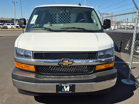New 2025 Chevrolet Express 2500 w/ Driver Convenience Package RWD image 28