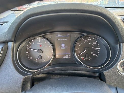 Used 2018 Nissan Rogue SL w/ Premium Package image 20