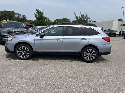 Used 2015 Subaru Outback 3.6R Limited AWD/4WD image 7