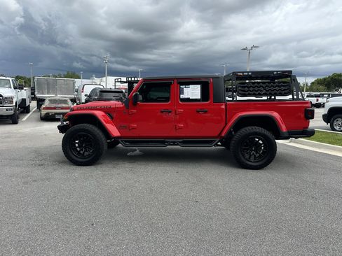 Used 2021 Jeep Gladiator Rubicon w/ Cold Weather Group image 7