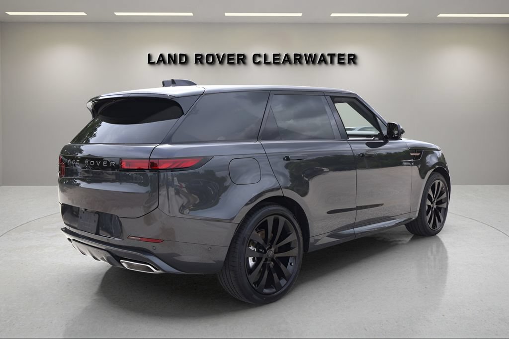 New 2026 Land Rover Range Rover Sport Dynamic SE AWD/4WD image 5