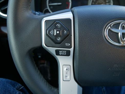 Certified 2016 Toyota Tundra Limited image 29