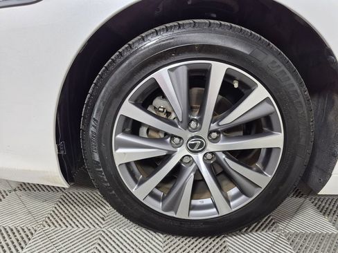Used 2019 Lexus ES 350 w/ Premium Package FWD image 30