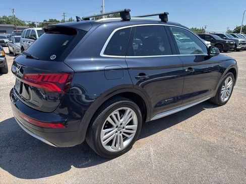 Used 2019 Audi Q5 2.0T Premium Plus w/ Premium Plus Package AWD/4WD image 3