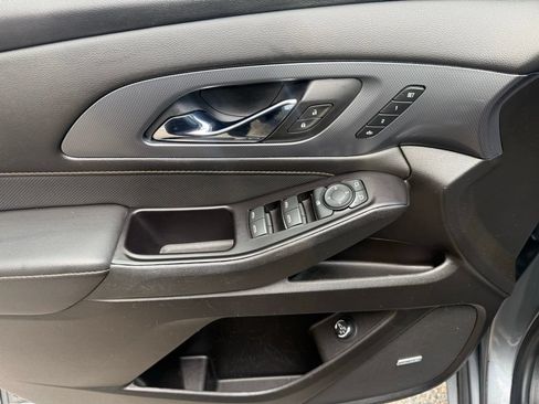 Used 2019 Chevrolet Traverse Premier w/ LPO, Floor Liner Package AWD/4WD image 44